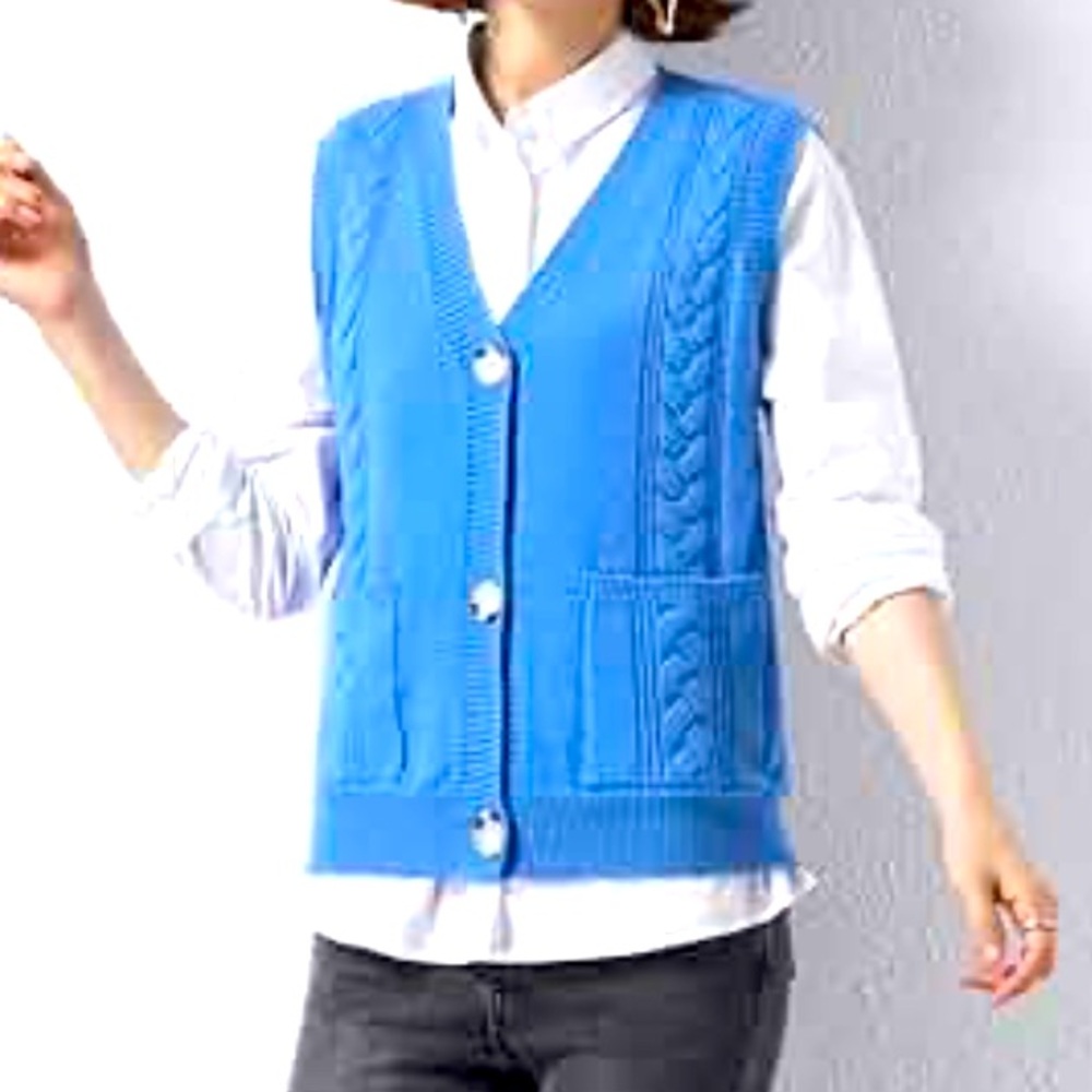 NWOT Magnolia Italian Yarn New Middle Aged VNeck Knitting Cardigan Vest Size M